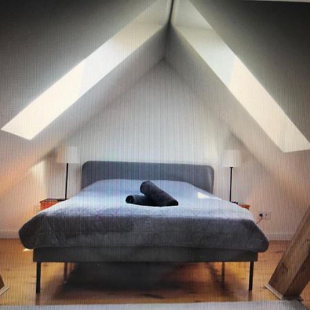Marymont Metro Apartment Warschau Buitenkant foto